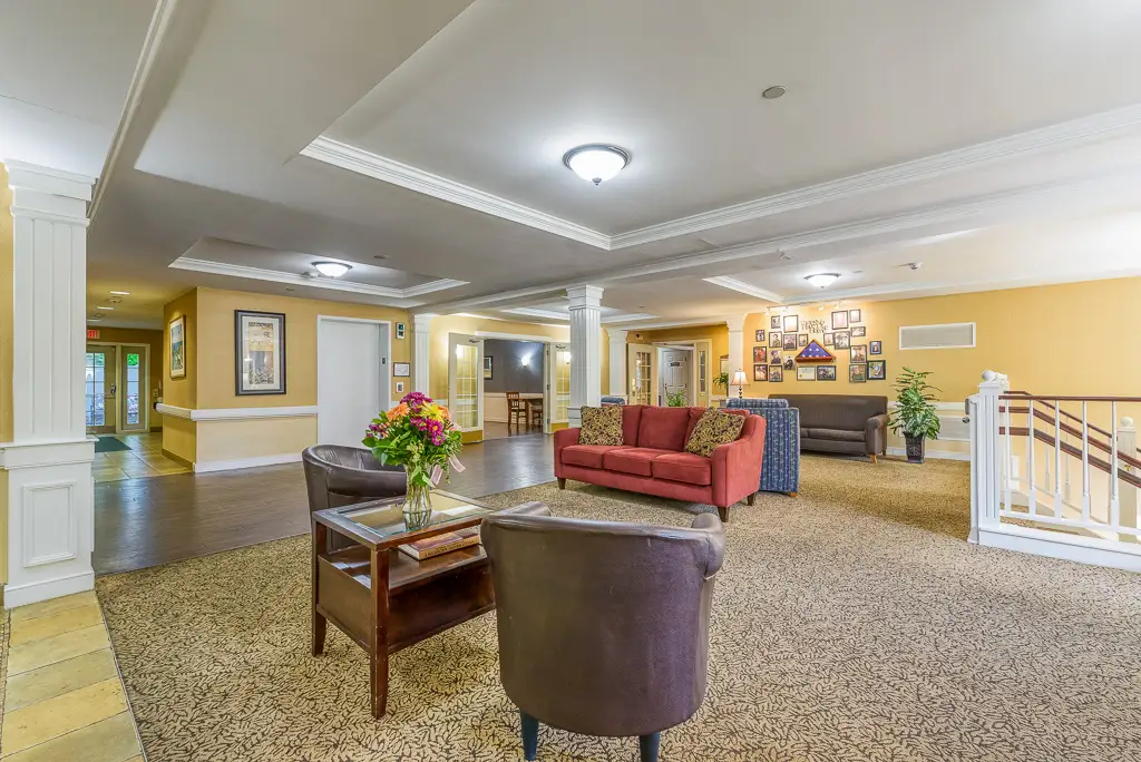 Common Area with Chairs and Sofas Common Area with Chairs and Sofas